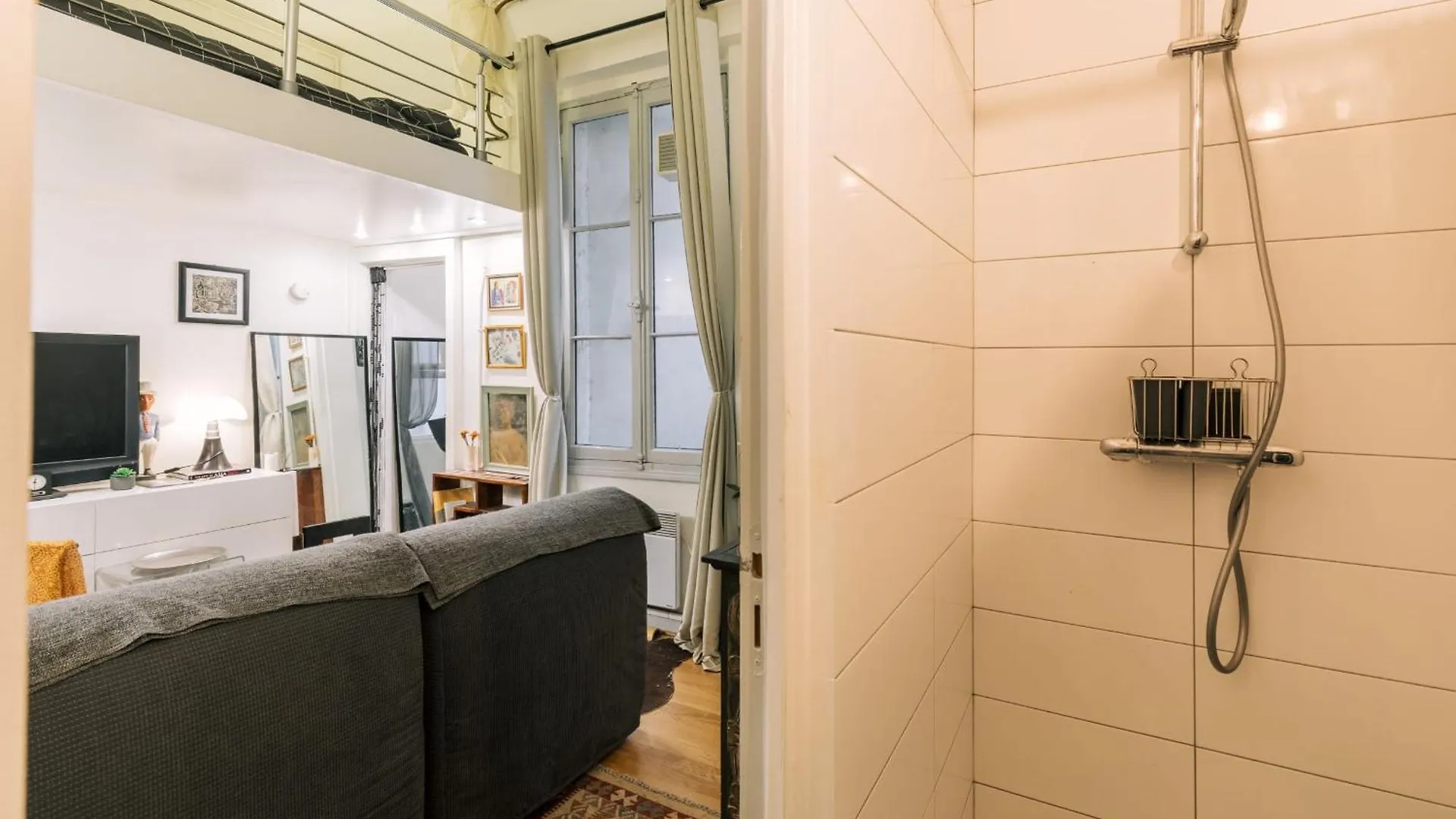 Guestready - Cosy Studio Mezzanine In Paris France