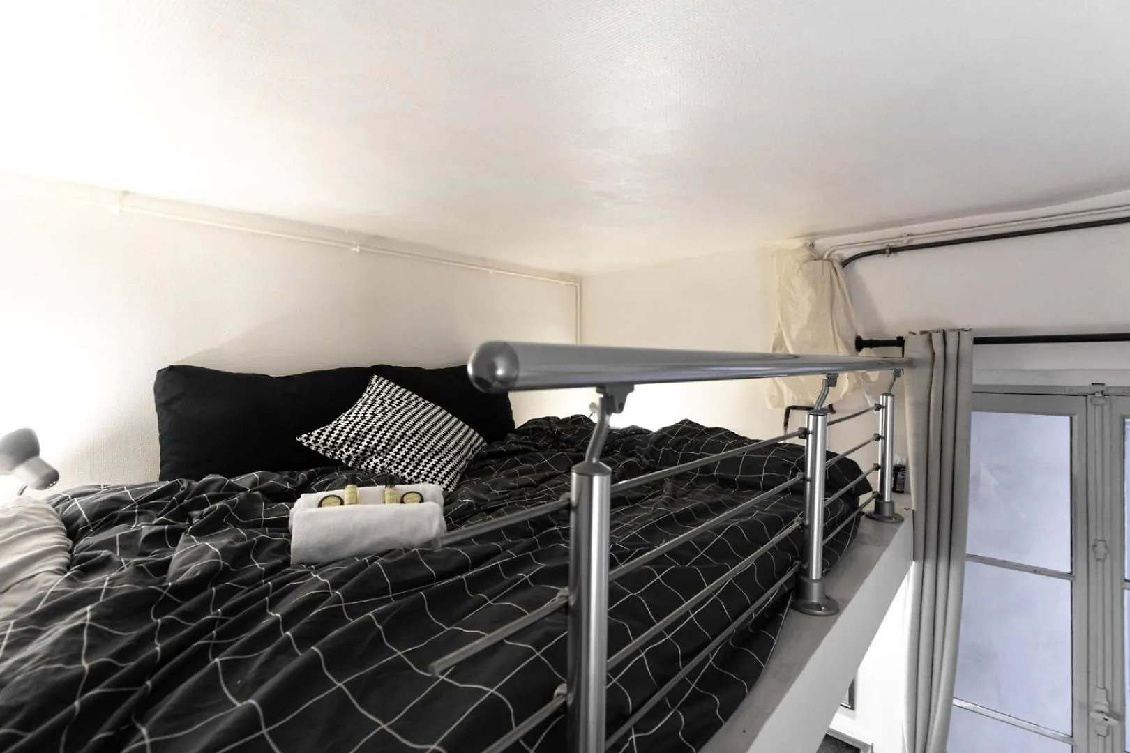 Guestready - Cosy Studio Mezzanine In Paris